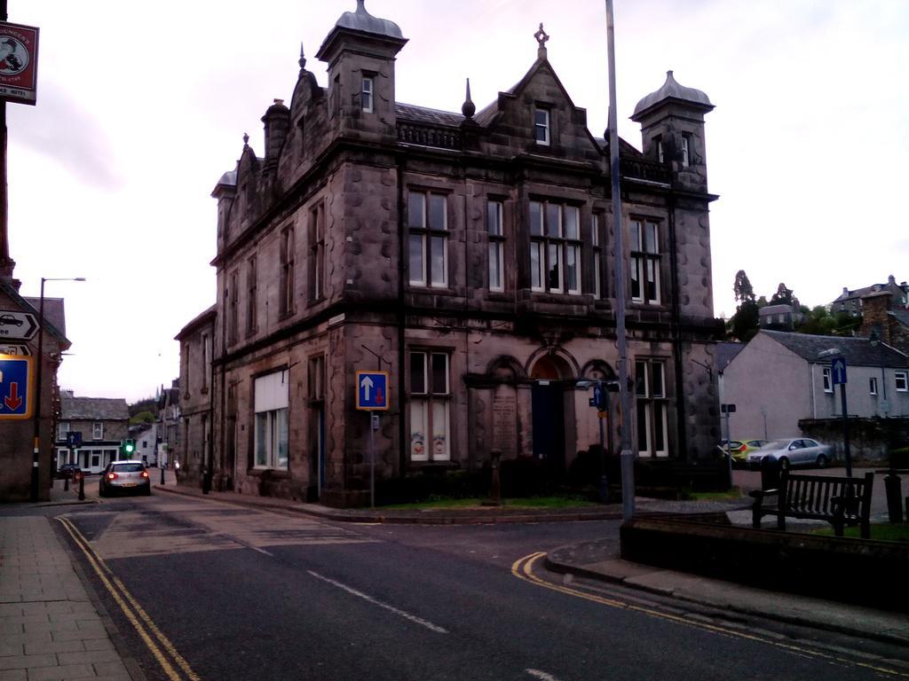 Zara Continental Hotel Langholm Buitenkant foto